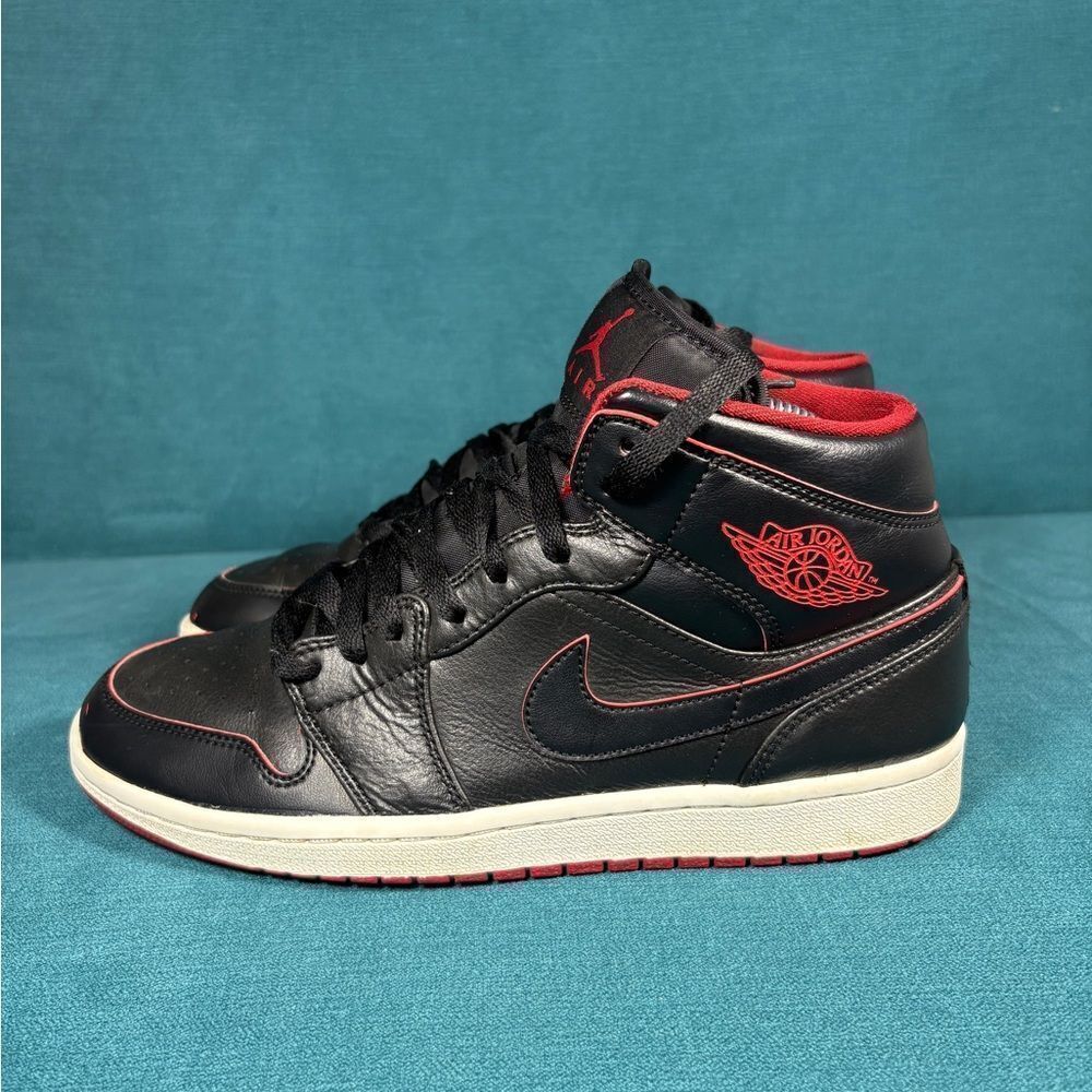 Nike Air Jordan 1 Mid Retro Black Red 2015 Shoes Men's Size 8